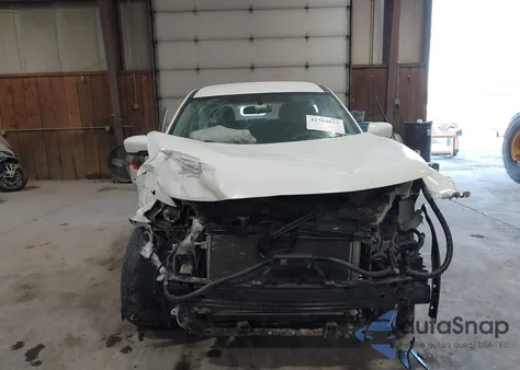 2017 Nissan Rogue S z USA, uszkodzony, nr VIN 5N1AT2MVXHC784450